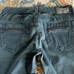 Robins Jean, Marilyn size 27 straight leg